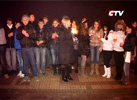 LUMANARI_CRUCEA_ROSIE1.jpg LUMANARI_CRUCEA_ROSIE1.jpg