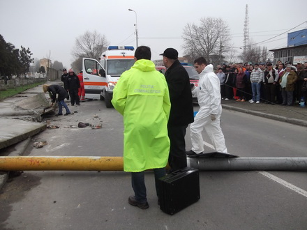 fotoreportaj accident gardul cimitirului central 99776 320374