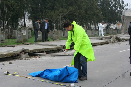 fotoreportaj accident gardul cimitirului central 99776 320374