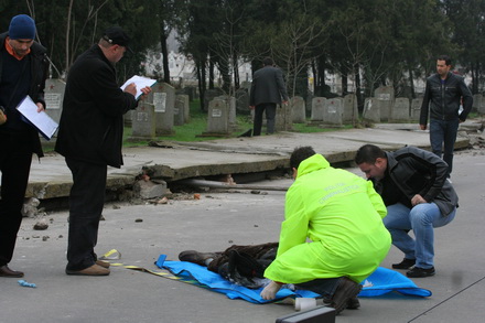 fotoreportaj accident gardul cimitirului central 99776 320374