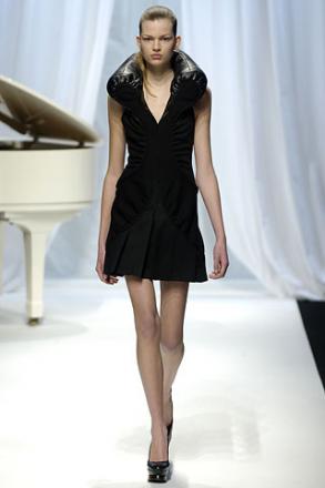 chalayan2006.jpg