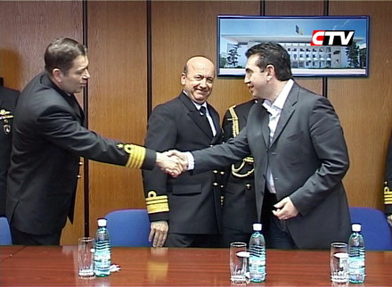 Palaz_Delegatie1.jpg Palaz_Delegatie1.jpg