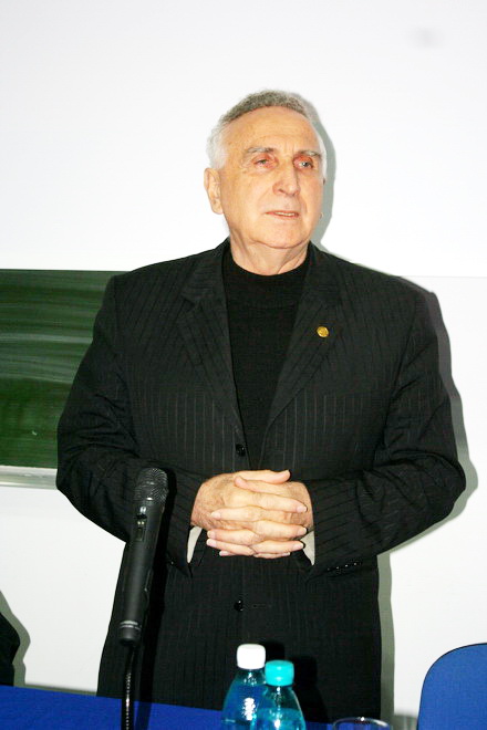 victor ciupina rectorul universitatii ovidius medicina este o facultate de elita a universitatii galerie