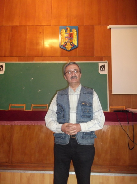 pentru al optulea an consecutiv colegiul mircea cel batran este vedeta concursurilor spatiale nasa galerie