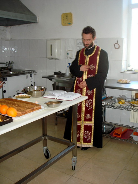masa traditionala de florii pentru bolnavii de la spitalul de urgenta si de la sbi galerie foto 74489