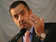 Susţinătorul lui Blaga promite funcţii de miniştri şi bani pentru primăriiCezar Preda - ”Şi învinşii, pedeliştii de la Constanţa, trebuie respectaţi”