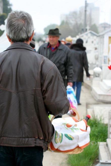 fotoreportaj la cimitir de pastele blajinilor 77577 324061