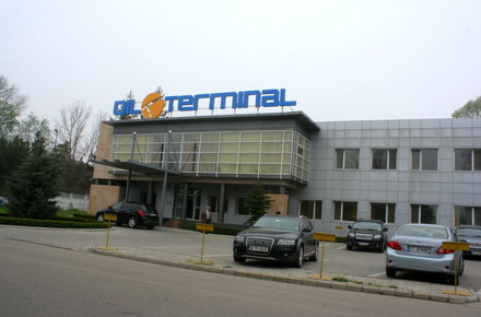 Oil_Terminal_sediu.jpg