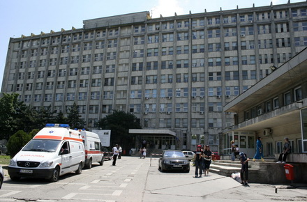 spital_curatenie_-_Spitalul_judetean_cladire.jpg