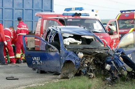florii_accident_paltarac.jpg florii_accident_paltarac.jpg