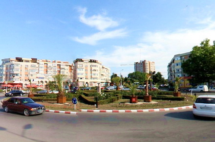 Mangalia_sens_giratoriu.jpg