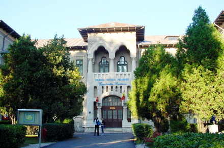 pedagogic_Colegiul_Bratescu2.jpg