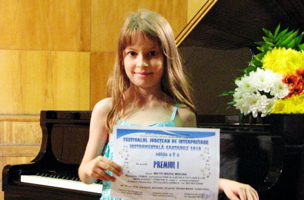 elena_miruna_matei_2.jpg elena_miruna_matei_2.jpg
