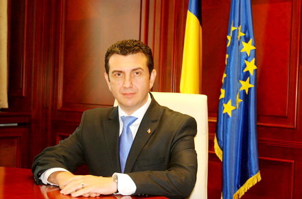PrefectMangalia_ClaudiuPalaz005.jpg PrefectMangalia_ClaudiuPalaz005.jpg