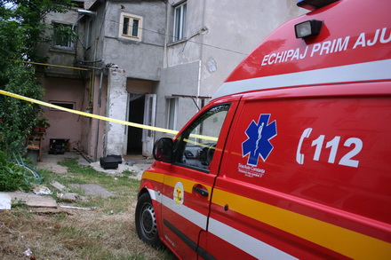 a vrut sa fie crima dar i a iesit sinucidere un tanar de 24 de ani si a taiat gatul de focul concubinei