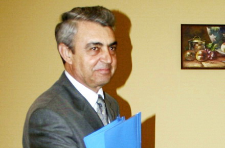 Olan_Vasile_Olan_01.jpg Olan_Vasile_Olan_01.jpg