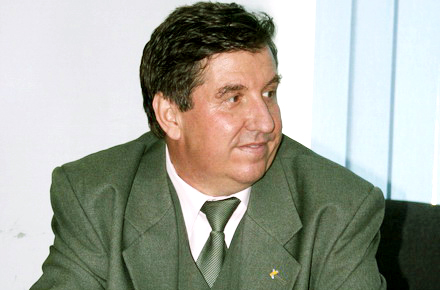 Chirita_firme_Ionel_Chirita.jpg Chirita_firme_Ionel_Chirita.jpg