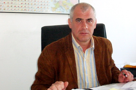Teseleanu_Iulian_Teseleanu_06.jpg Teseleanu_Iulian_Teseleanu_06.jpg