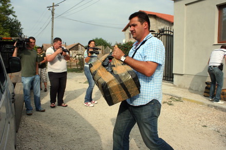 legatura dintre permisele false de la pitesti si perchezitiile de la constanta video 55575 341744