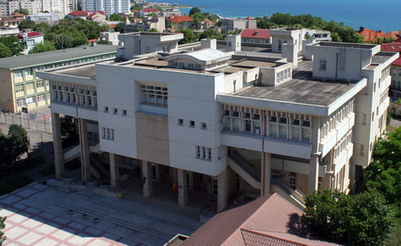 lansare_carte_-_biblioteca_judeteana_001.jpg lansare_carte_-_biblioteca_judeteana_001.jpg