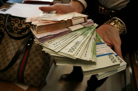 euro-banibancnoteeuro04.jpg