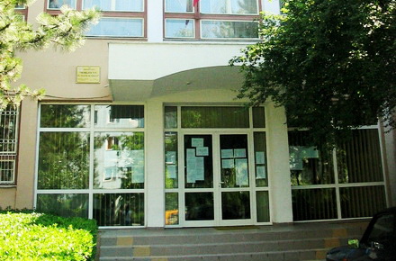 calinescu_Liceul_Calinescu.jpg calinescu_Liceul_Calinescu.jpg