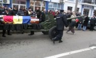 Fostul comandant al Centrului Teritorial de Jandarmi, înmormântat cu onoruri militare (galerie foto)