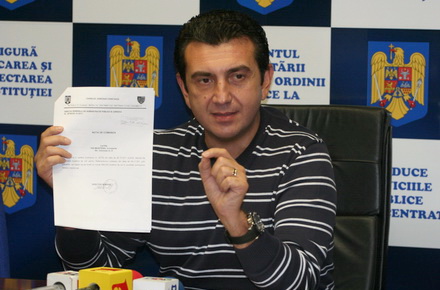 referendumpalaz-claudiupalaz2.jpg referendumpalaz-claudiupalaz2.jpg