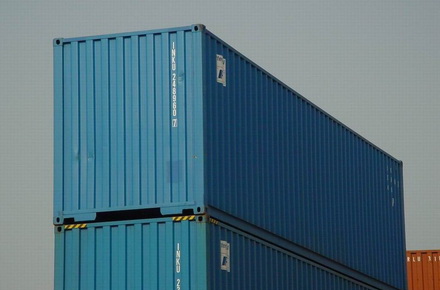 afacerist-container1.jpg