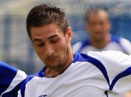 Din culisele meciului CSMS Iaşi- Săgeata Năvodari Managerul echipei ieşene, Leontin Grozavu, l-a bătut pe jucătorul Narcis Bădic