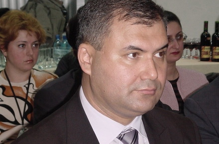 Cadar-SunaiCadar.jpg Cadar-SunaiCadar.jpg