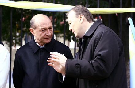 presedinte_turcia_basescu_si_aledin.jpg presedinte_turcia_basescu_si_aledin.jpg