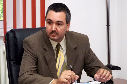 02_garda_Dumitru_Radu.jpg 02_garda_Dumitru_Radu.jpg