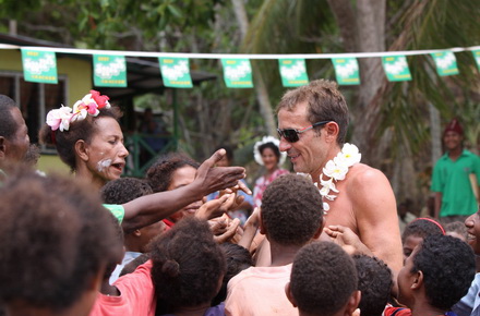MazarePapuaNouaGuinee_7_.jpg MazarePapuaNouaGuinee_7_.jpg