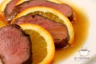 Piept de rata cu sos de portocale