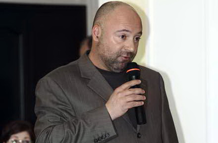 licitatii_-_Radu_Briban.jpg licitatii_-_Radu_Briban.jpg