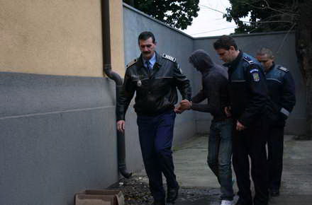 minora_-_violator_mihai_vasilescu.jpg minora_-_violator_mihai_vasilescu.jpg