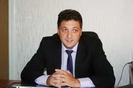 03_Burlacu_Valentin_Burlacu.jpg 03_Burlacu_Valentin_Burlacu.jpg