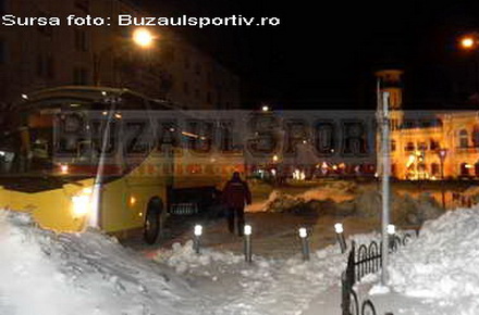 02_hcm_hcm_sursa_foto_buzaulsportiv_ro.jpg 02_hcm_hcm_sursa_foto_buzaulsportiv_ro.jpg