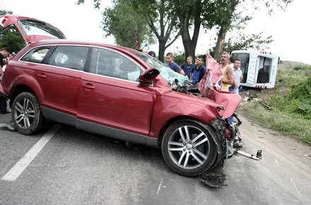 cobzariu_accident_rutier_5_masini.jpg cobzariu_accident_rutier_5_masini.jpg