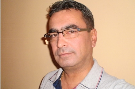 robert-bararu-.jpg robert-bararu-.jpg