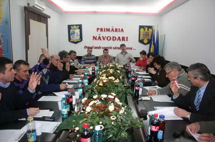 Navodari_sedinta_de_consiliu_local.jpg Navodari_sedinta_de_consiliu_local.jpg