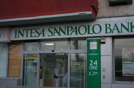 banca-jafbancaIntesaSanpaoloBank2.jpg