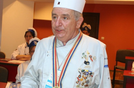 Nejloveanu-NicolaeNejloveanu006.jpg Nejloveanu-NicolaeNejloveanu006.jpg