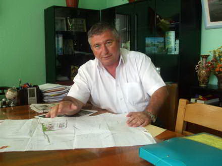 rupeti ritmul sau cum sa radem cu lacrimi ce sloganuri au pregatit candidatii la primarii pentru a si