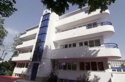 Raja_-_RAJA_sediu_128.jpg Raja_-_RAJA_sediu_128.jpg