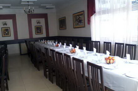 restaurant_Delfinul_2.jpg