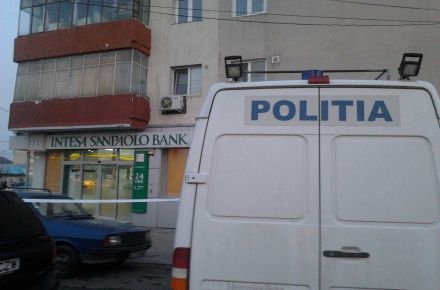 masina_politie_banca.jpg