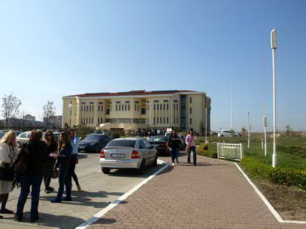 facultatile universitatii ovidius au inceput batalia pe viitorii studenti galerie foto 34332 363840
