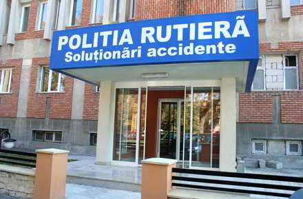 accident_sediu_Politia_rutiera.jpg